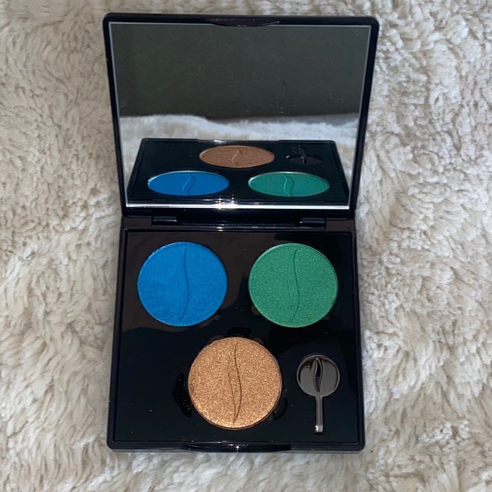 🌸HP🌸Sephora Custom Colorful Eyeshadow Case!